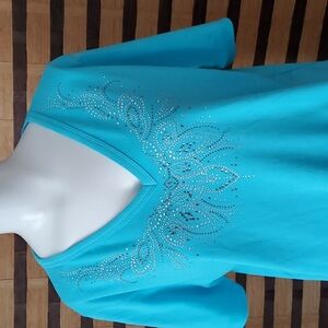 EUC!! Isaacs Design Bling Top